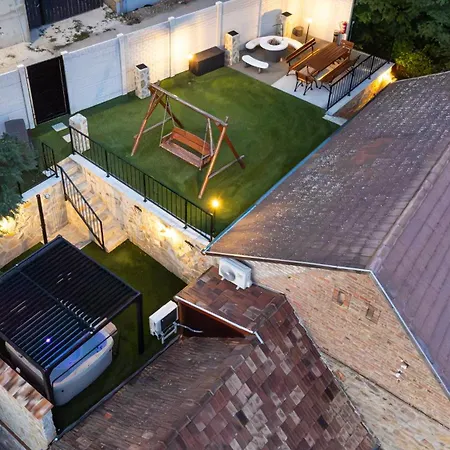 Vino Apartman Kesztölc